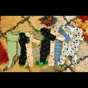 Lot of 8 boys NB sleep and plays
